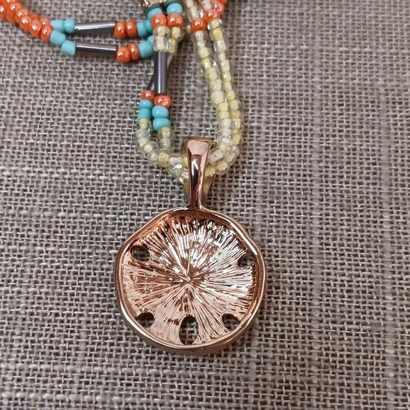 Multi Color Seed Bead Sand Dollar Pendant Necklace 18" Long - Picture 4 of 8